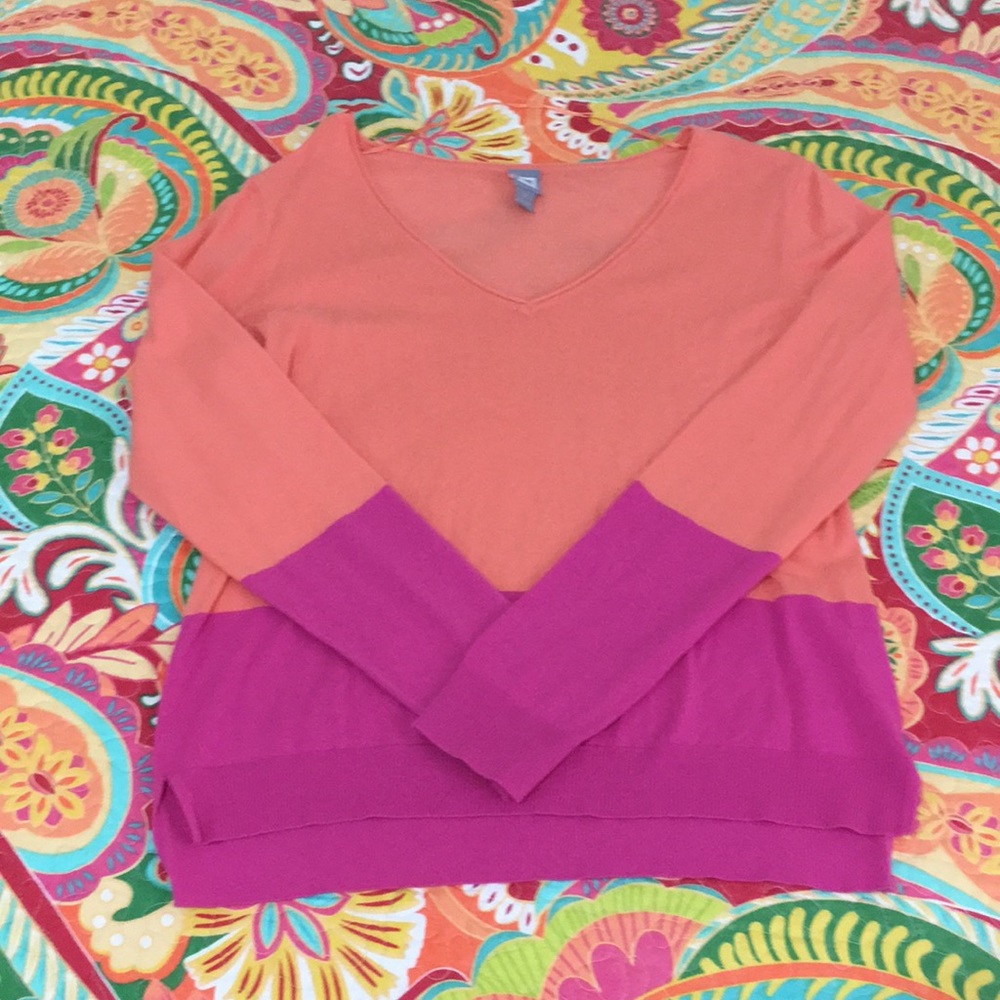 ColorBlock sweater - Picture 2 of 8